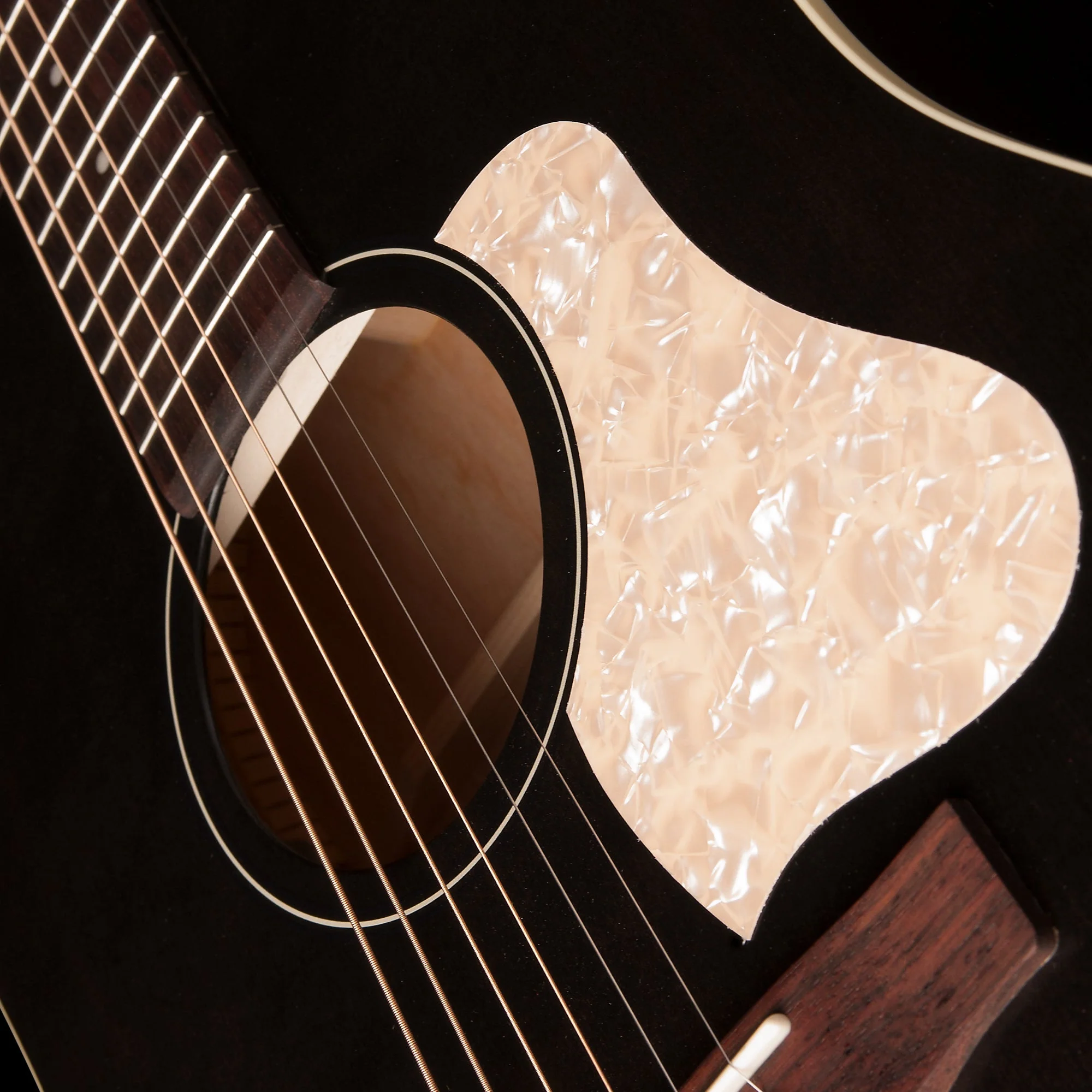 Art & Lutherie - Americana Faded Black Presys II - 051717 - Image 2