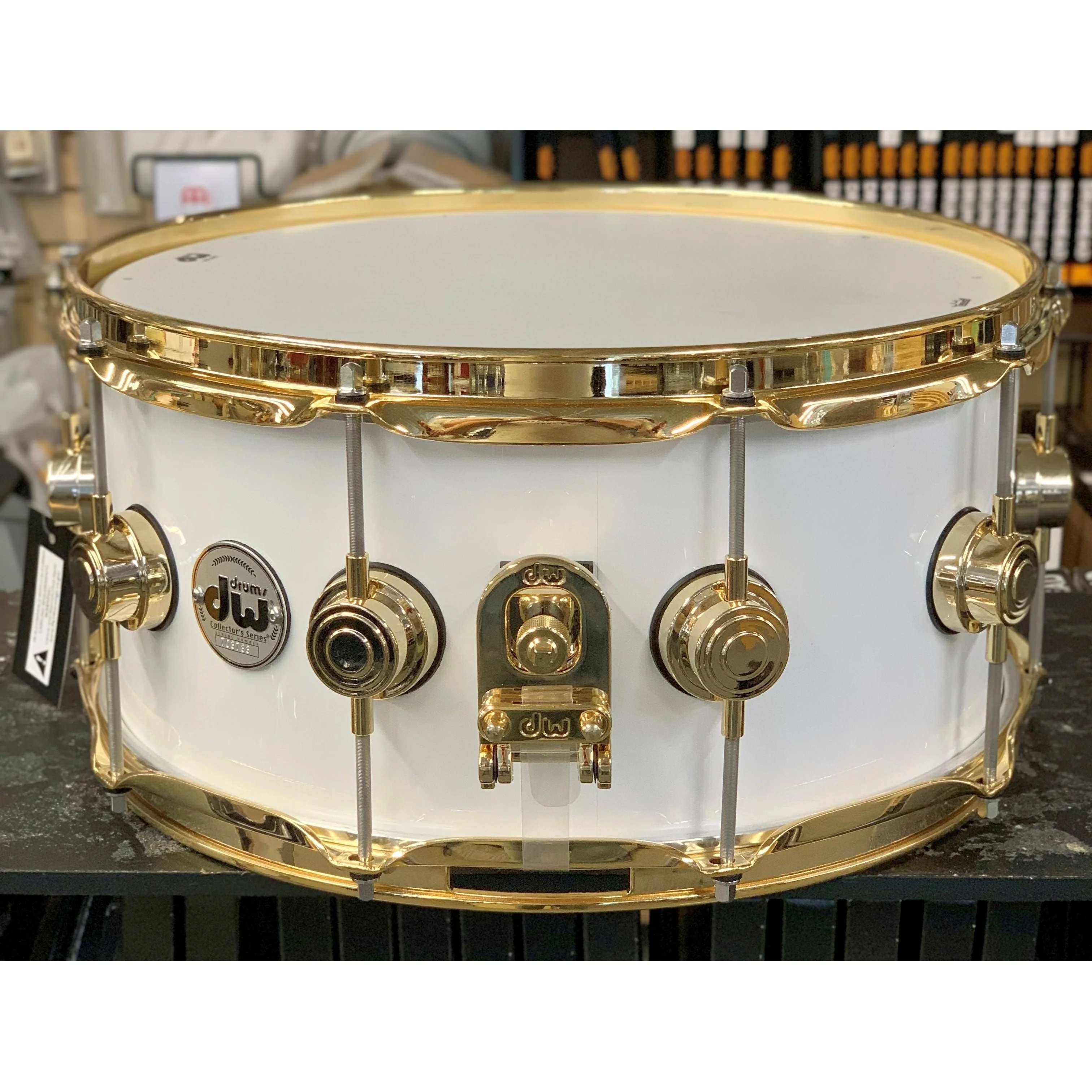DW Drums - Collector's Series Snare 6.5x14 Gloss White with Gold Hardware - Image 2