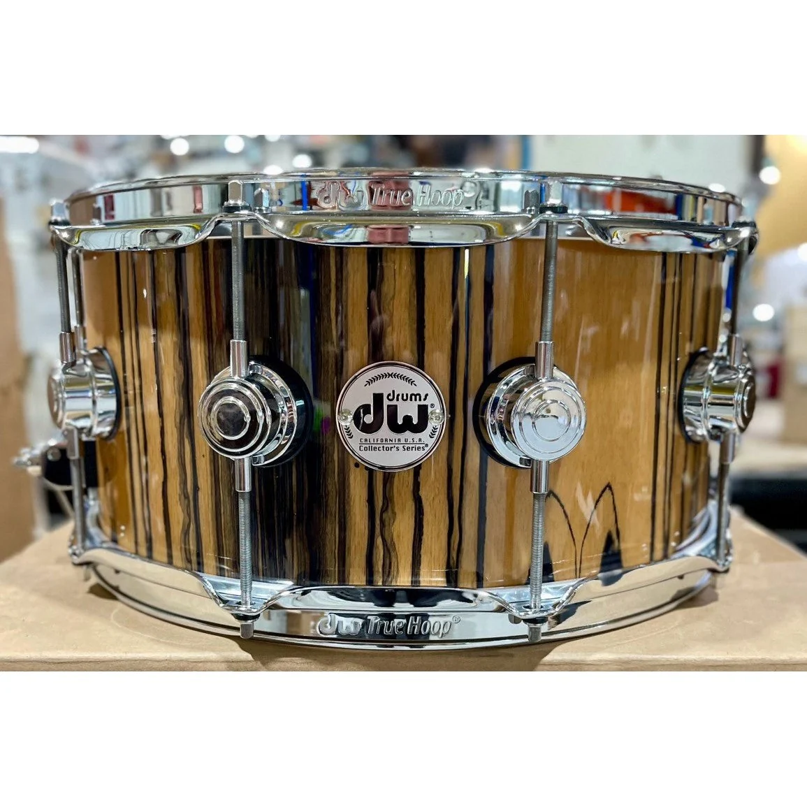 DW Drums - Collector's Series Snare 6.5x14 Exotic Ivory Ebony - Image 2