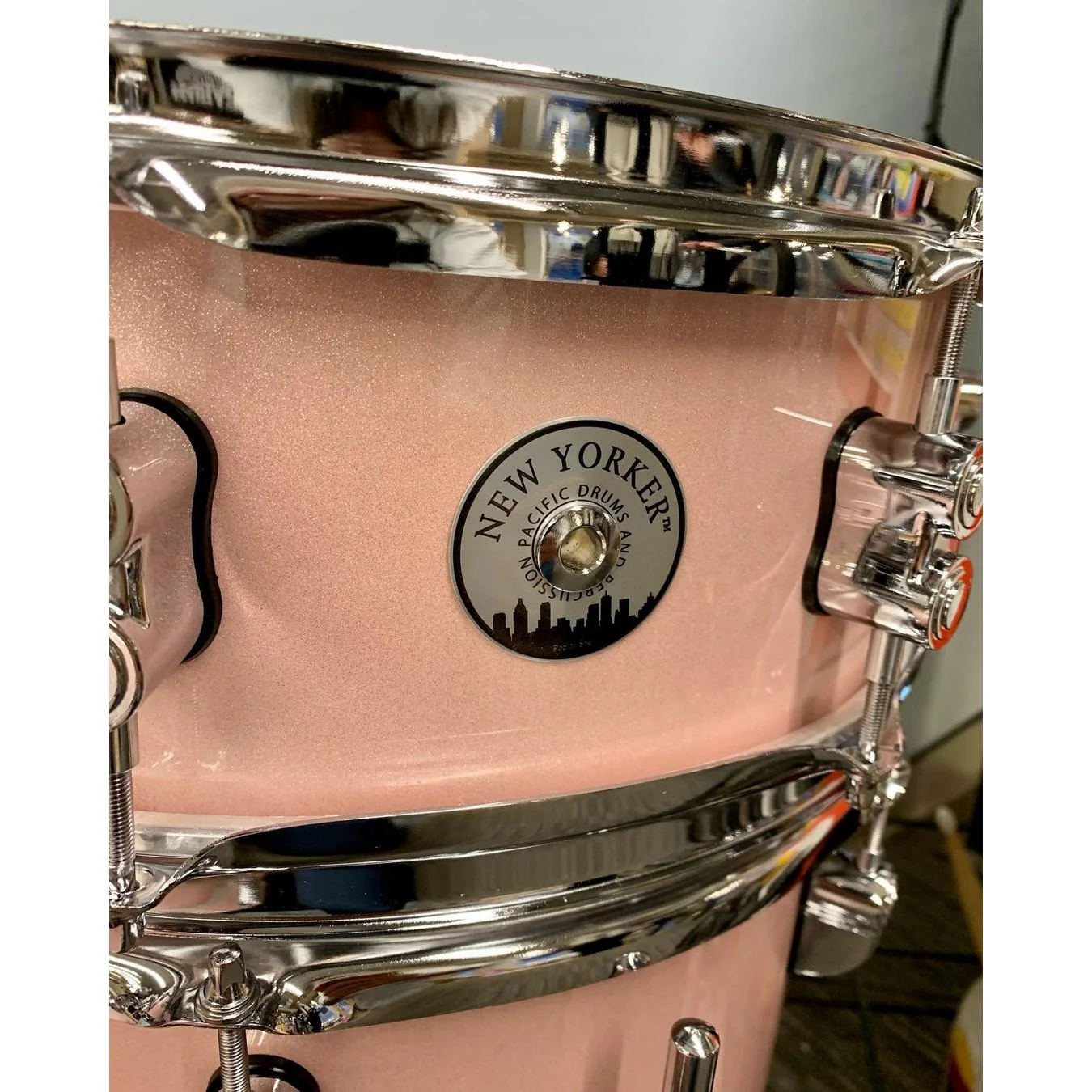 PDP - New Yorker 4-piece Drum Kit Pale Rose Sparkle PDNY1604PR - Image 3