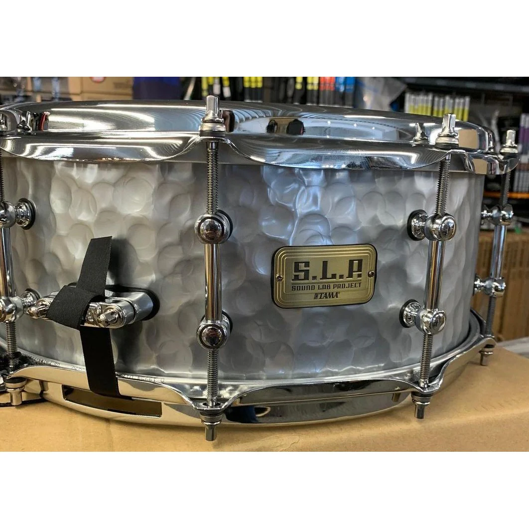Tama - S.L.P. Vintage Hammered Steel Snare 5.5x14 LST1455H - Image 2