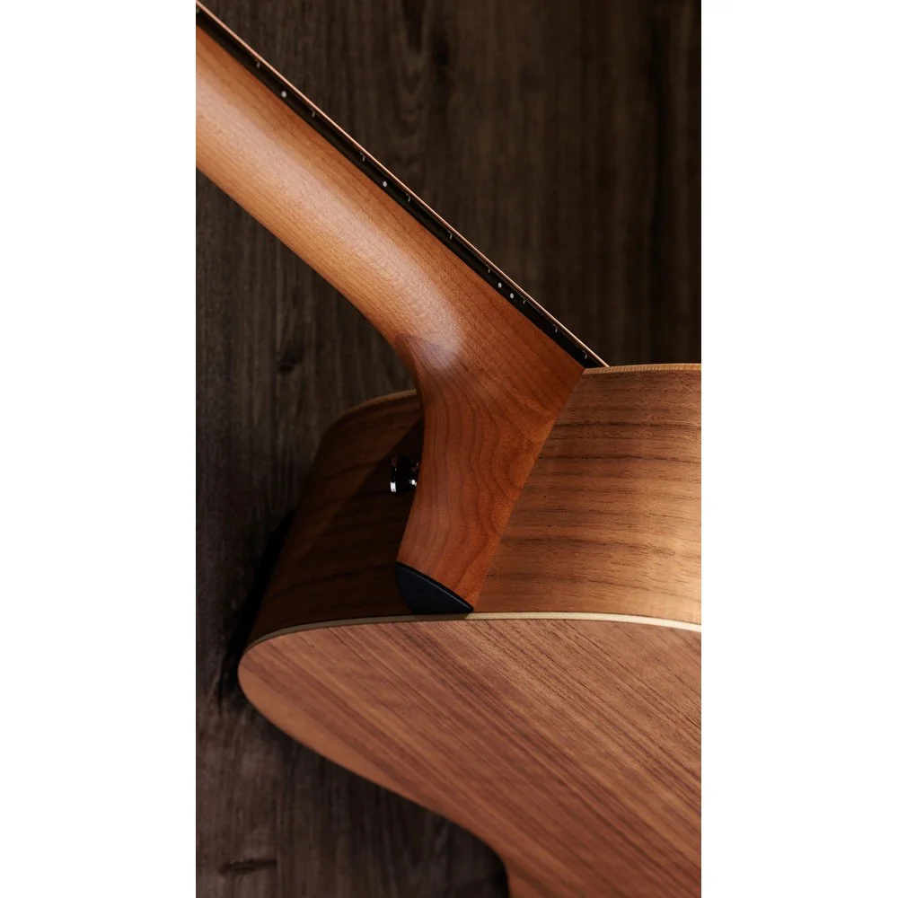 Taylor Guitars - Academy 12e  - 2024 - Image 4